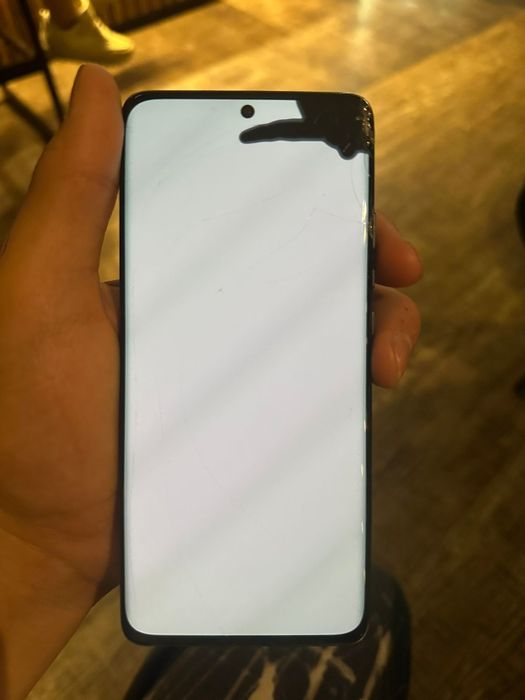 Xiaomi 12  5G 128/8гб