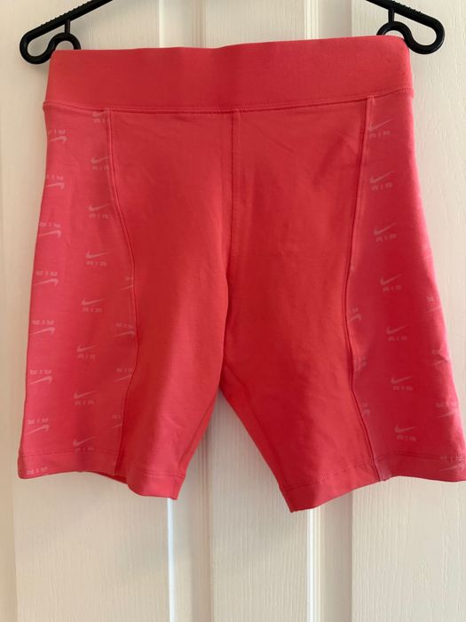 Дамски къс клин Nike