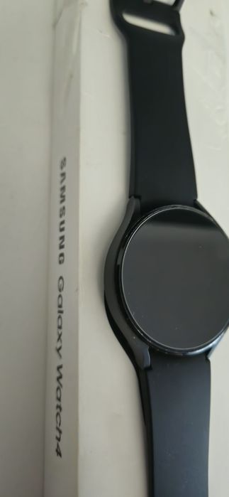 Vând Samsung Galaxy Watch 4 LTE