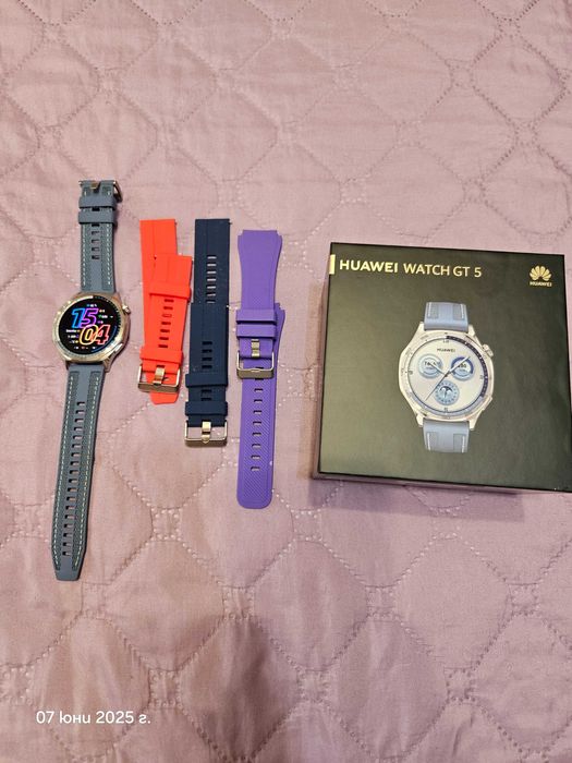 Часовник Huawei watch GT 5