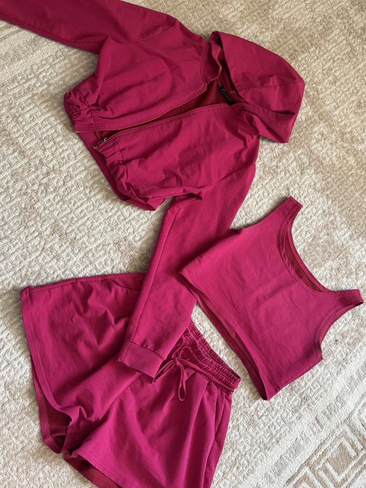 Продам платья, пиджаки