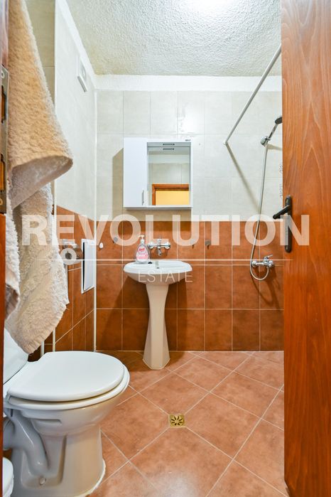 Дава се под наем Тристаен апартамент в София, Младост 1 - 106 кв.м за 766 € - Снимка #13