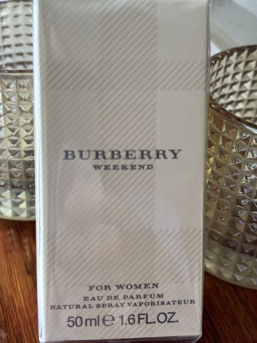 Парфюм дамски Burberry Weekend