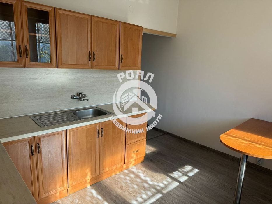 Продава се Двустаен апартамент в Пловдив, Изгрев - 64 кв.м за 1063 €/кв.м - Снимка #1