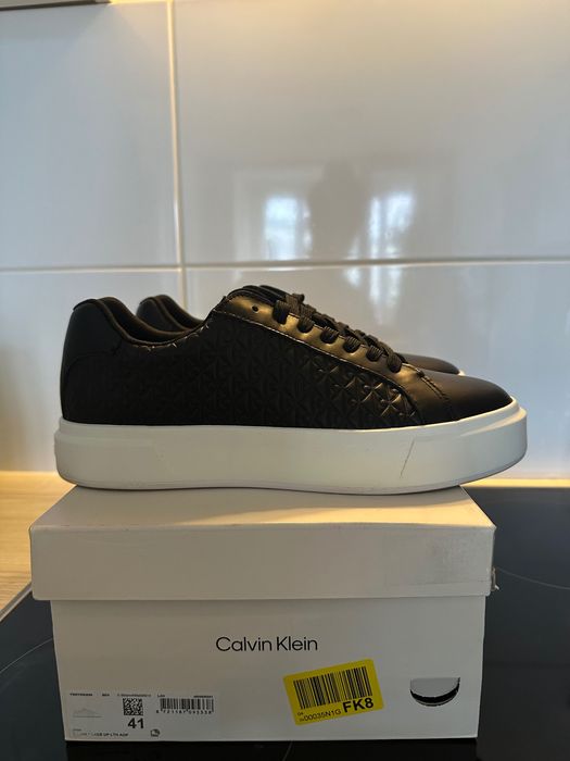 Мъжки кожени кецове Calvin Klein №41 – оригинални, почти нови