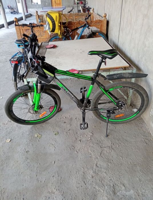 Velosiped sotiladi holati yaxshi razmeri 26 rusumi skilmax ideal velik