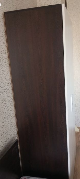 Запазен двукрилен гардероб