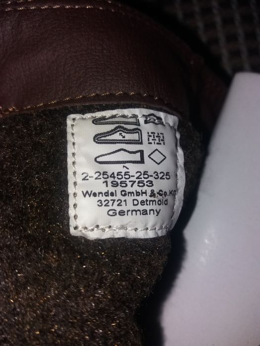 Продаю новые ботинки, 40р.