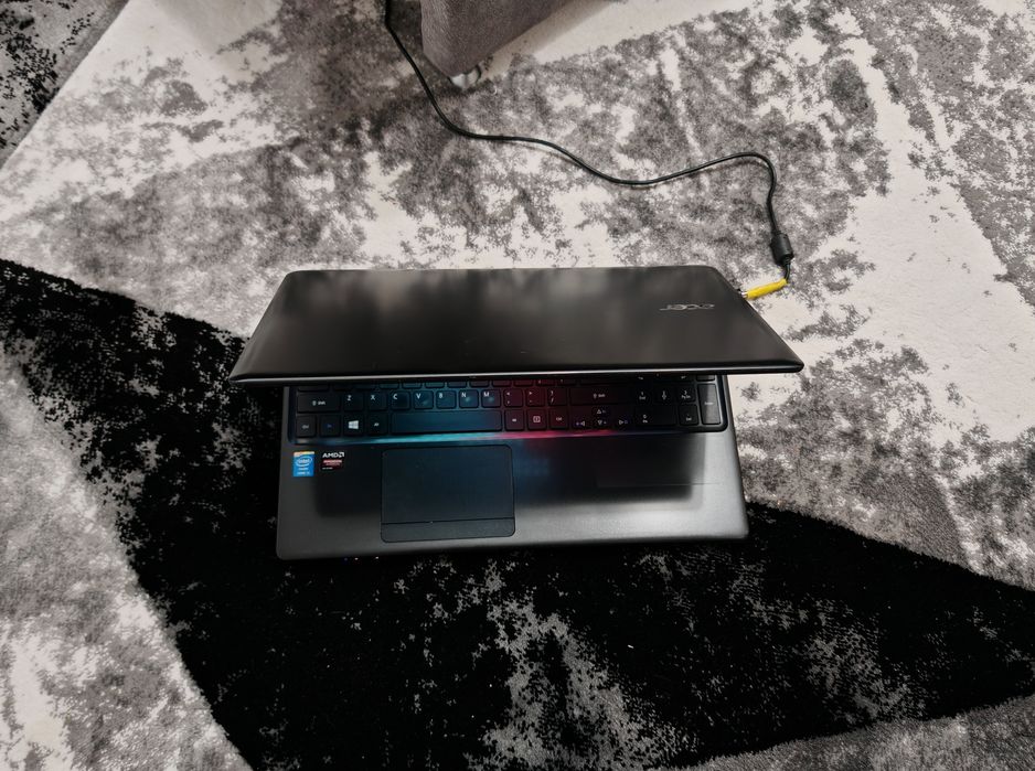 Laptop Acer Aspire i5