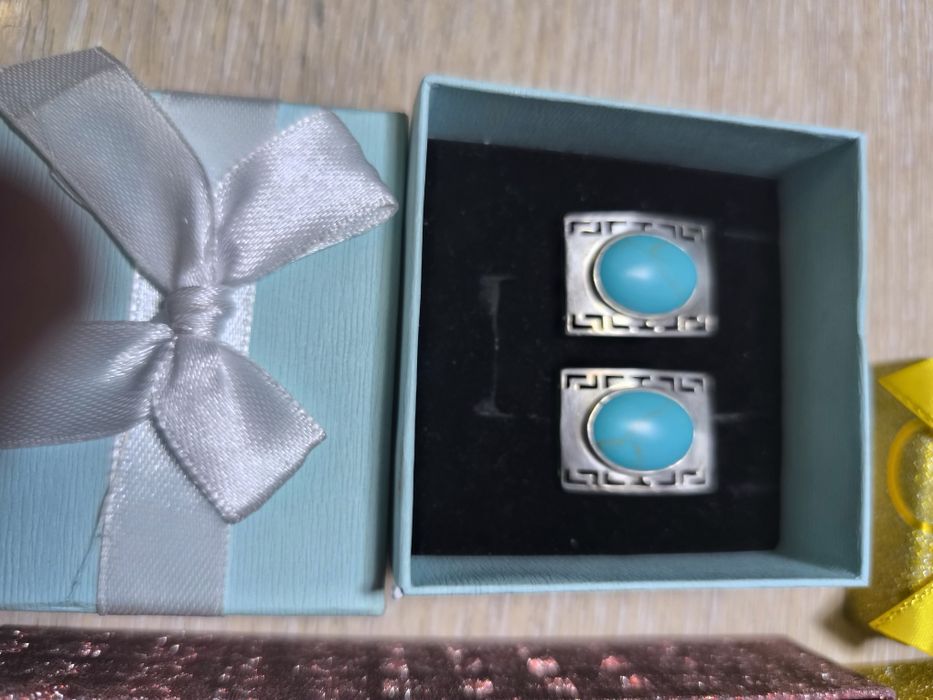 Серебро с полудрагоценными камнями