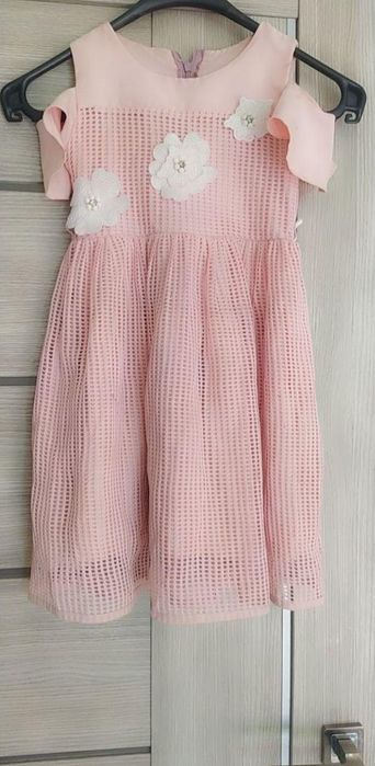 Одежды для девочек