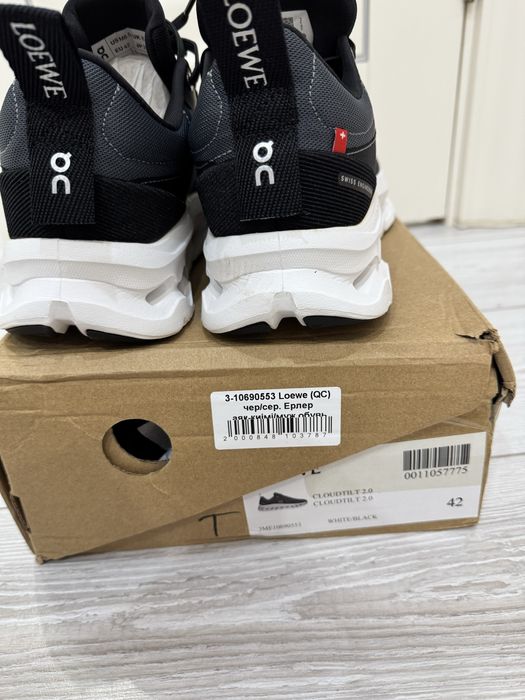 Кроссовки ON новые 42р , оригинал