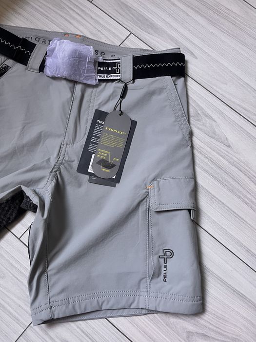 Pantaloni scurti dama