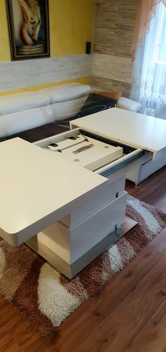 ТОП ОФЕРТА! Разтегателна холна маса.