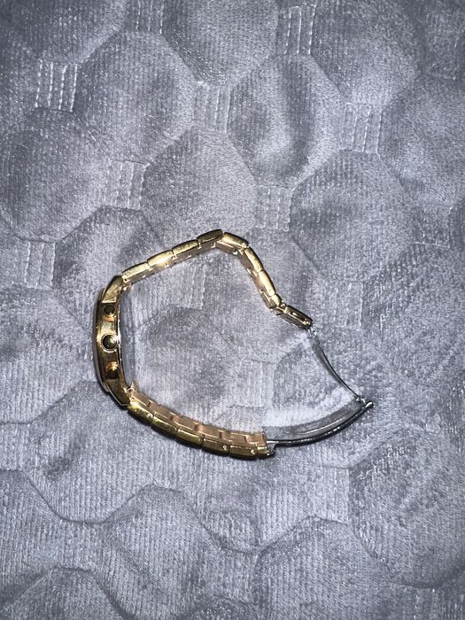 Vand ceasuri de mana