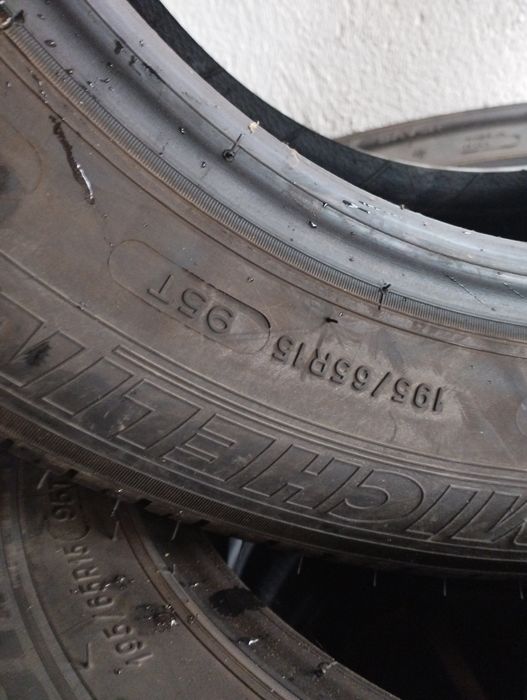 Летни гуми 195 65 15 2 бр Michelin energy i 2бр Hankook