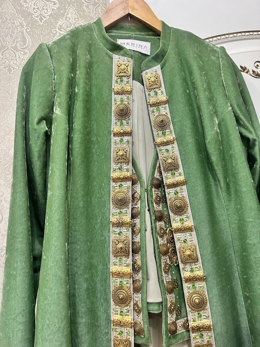 Қазақша киім бешпент кәжеки