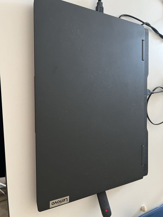 продам игровой ноутбук Lenovo