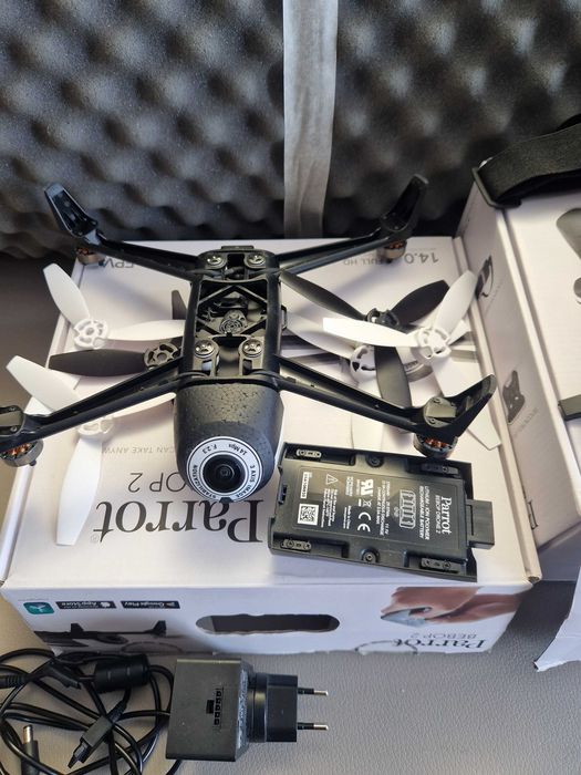 Дрон Parrot BeBop 2 14Mp + fpv pack 2km