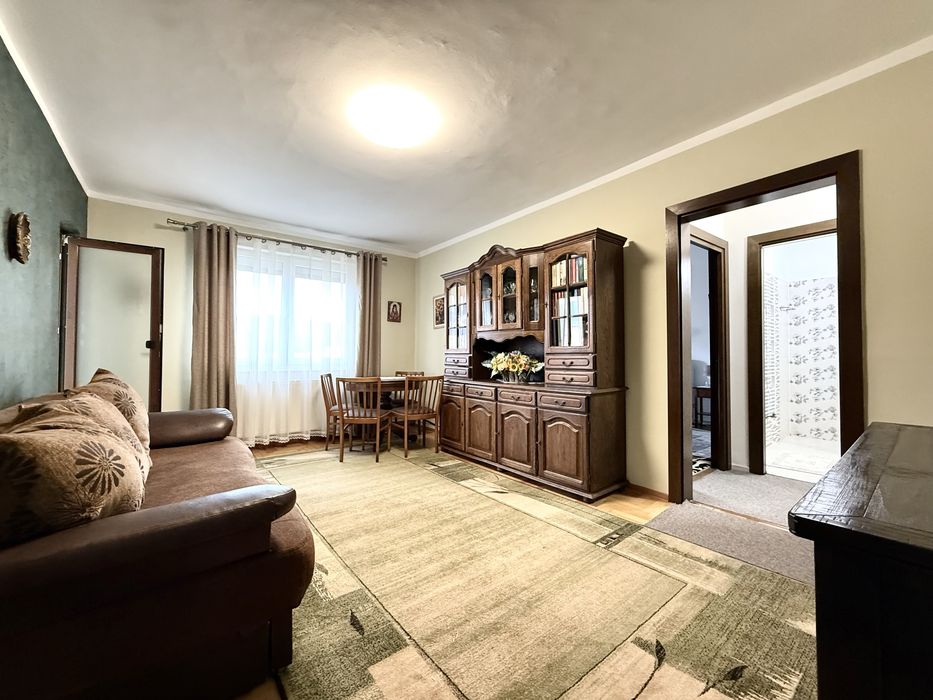Apartament cu 2 camere de inchiriat