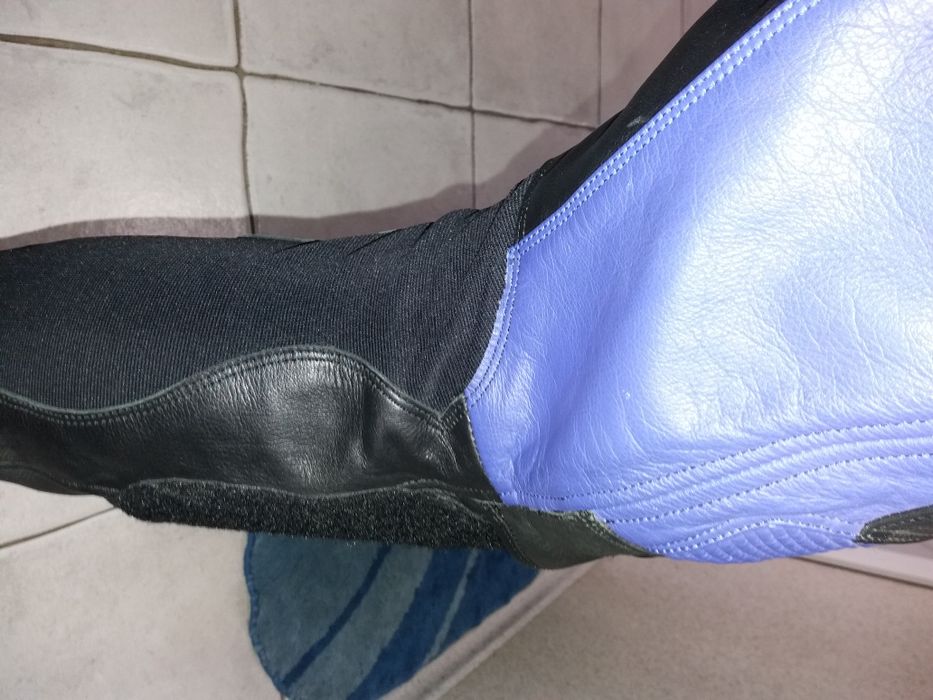 ЧИСТО НОВ мото екип IXS цял