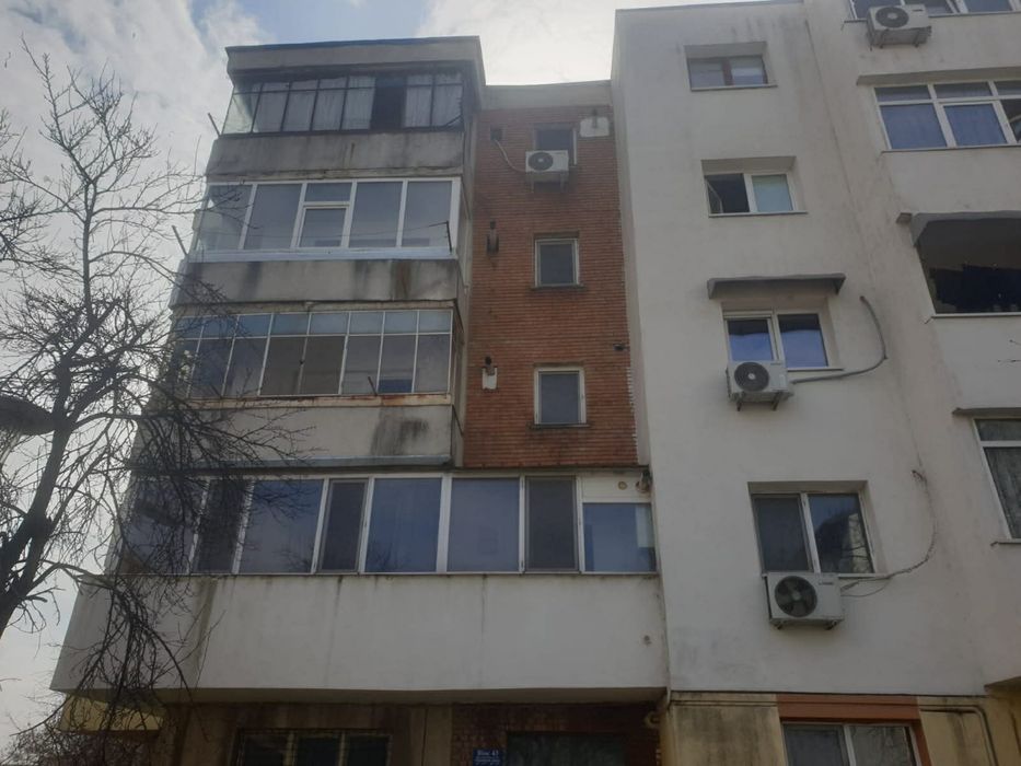 Garsoniera decomandata lapus arges 1985, centrala