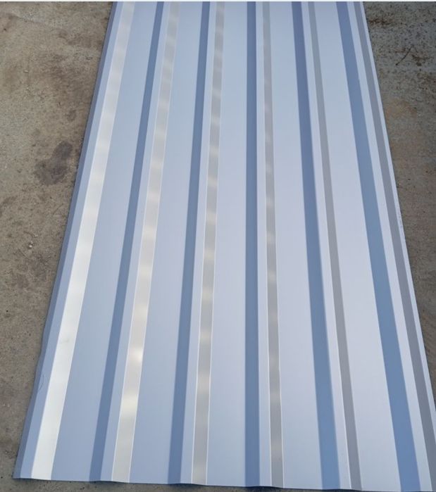 Vând tabla cutata pentru acoperișuri și garduri