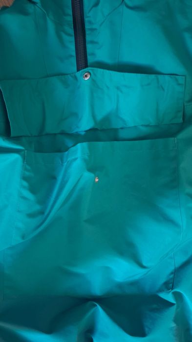 Оригинална ветровка на Ellesse