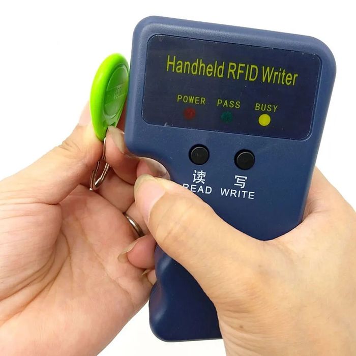 RFID Четец и Копир 125kHz EM4100/EM4305 – Handheld RFID Reader & Writer