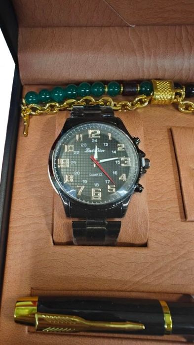 Елегантен мъжки комплект – Часовник с допълнителни аксесоари за стил