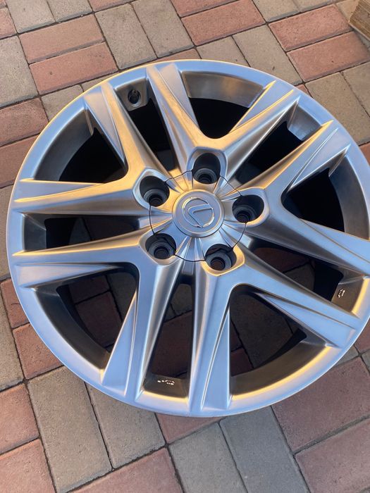 Диски на Лексус 570