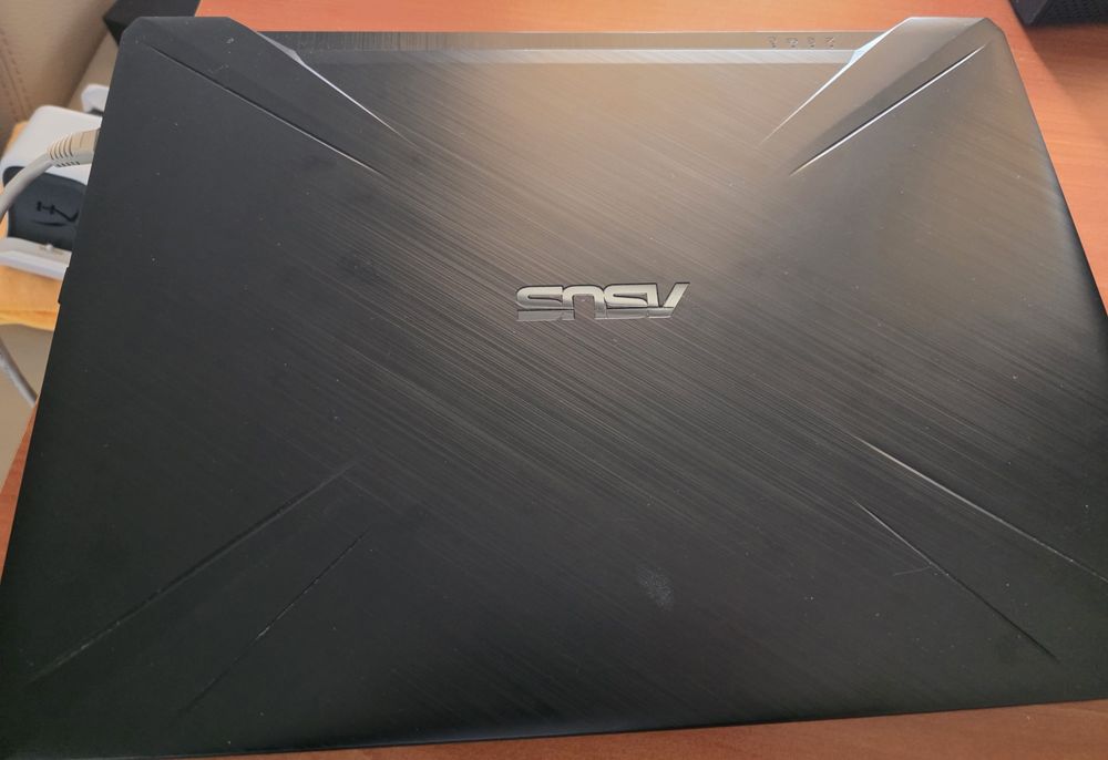 Vand laptop Asus TUF Gaming FX505DT