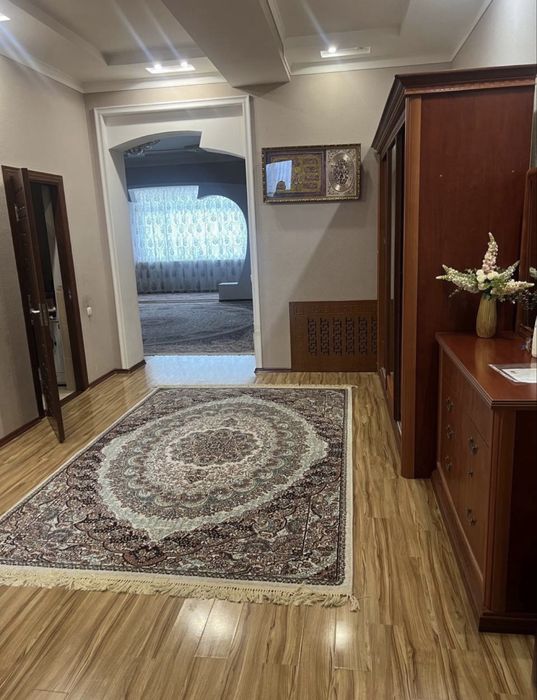 Продается квартира на Дархане ул.Кары Ниязий 128кв. 2\3\5