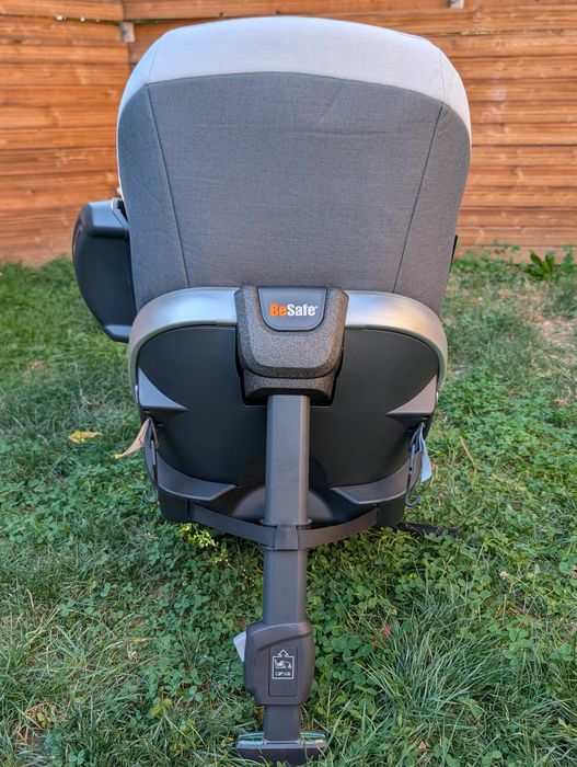 Scaun Auto BeSafe Stretch Mesh – Rear-Facing până la 7 Ani / 36 kg (Stare Excelentă)