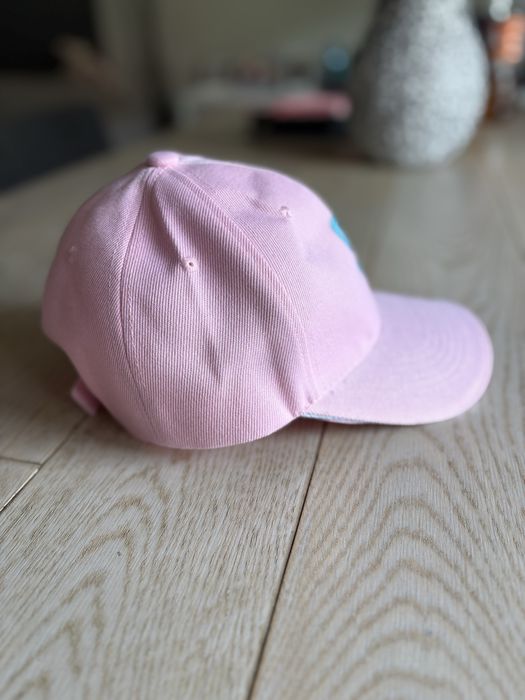 Шапка с козирка Chiara Ferragni