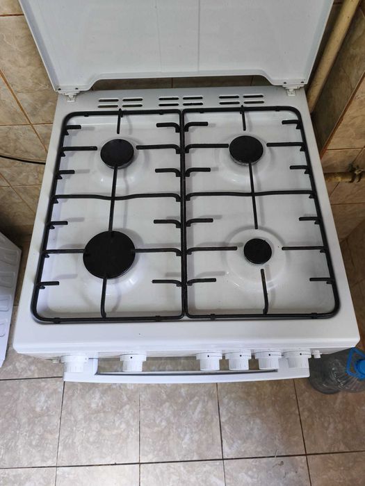 Aragaz Arctic impecabil