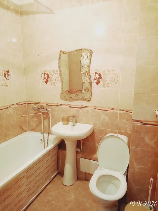 Продам 1-ком квартиру в 10-м