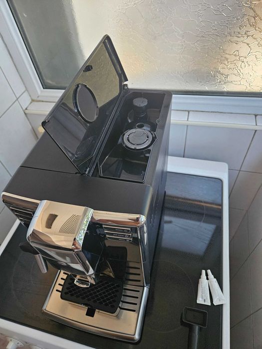 Кафеавтомат Philips EP5310 ( Saeco )