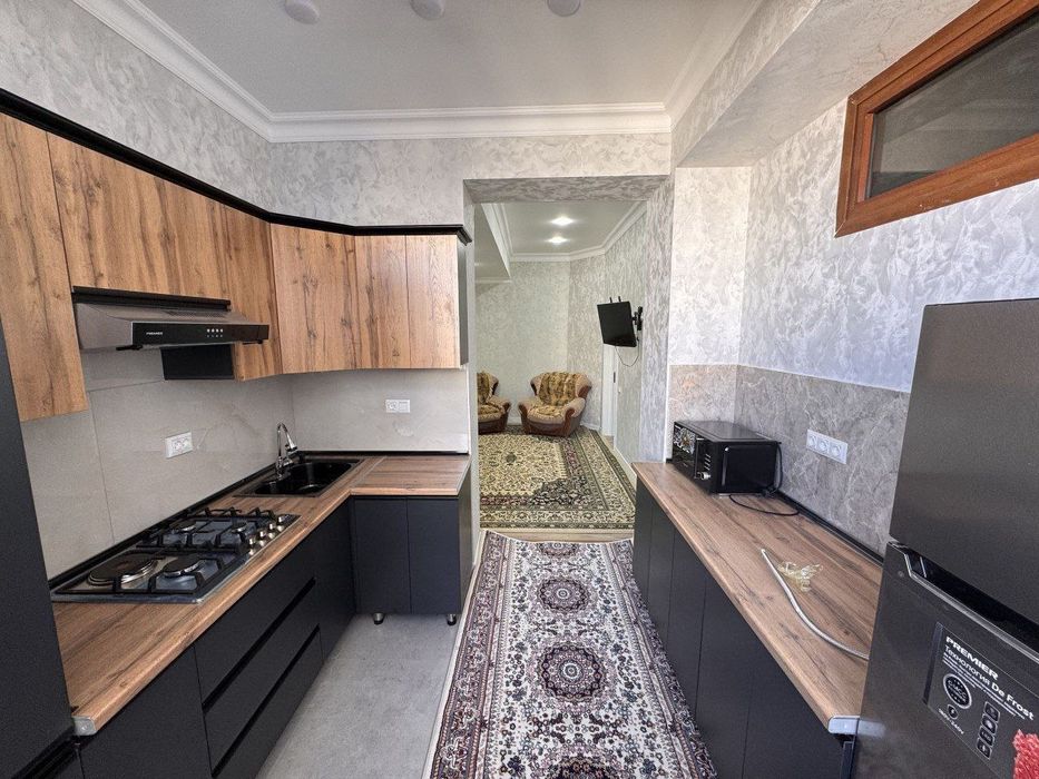 Gorgaz zirraatbank dom 6 etaj lifti bor hamma maishiy texnika bor kans