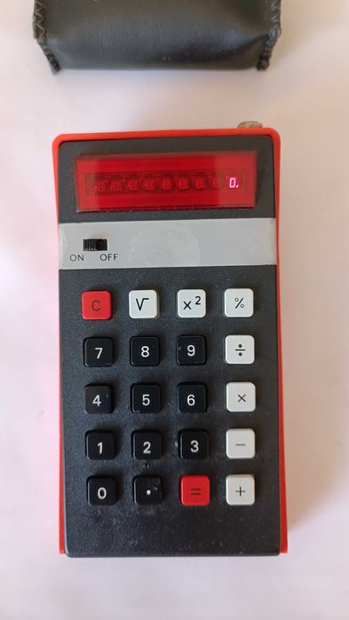 Стар български калкулатор - ЕЛКА 103Р - elka 103P - 1980 година
