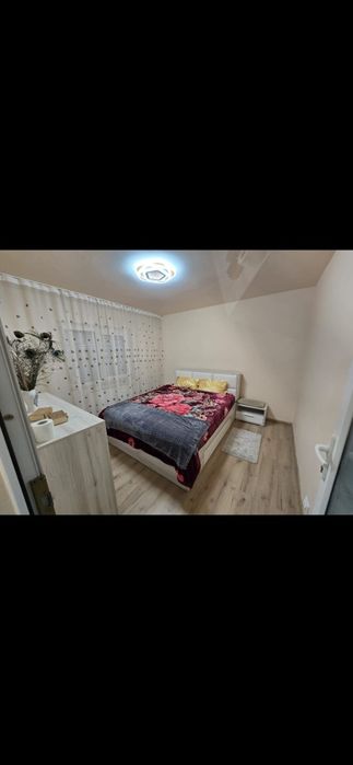 Apartament de vanzare cu 3 camere PB in Nufarul