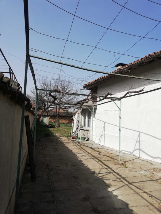 Къща с двор в гр. Смядово