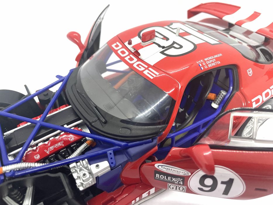 Macheta Dodge Viper GTS-R, AUTOArt, 1:18
