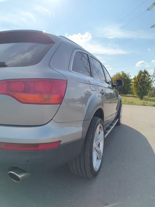 Vand Audi Q7 persoana fizica