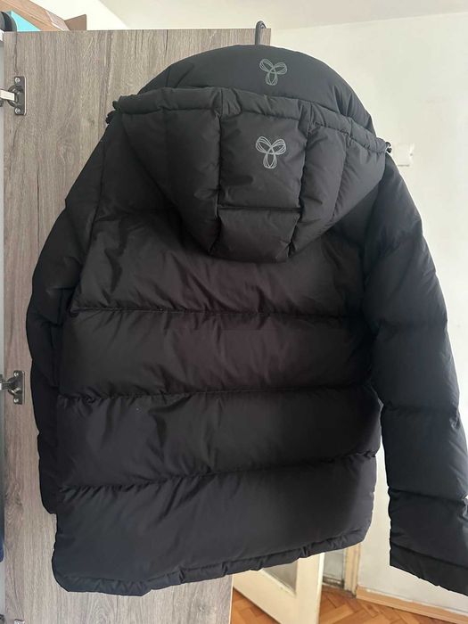 Оригинално дамско зимно яке TNA Aritzia с гъши пух – черно, размер XS