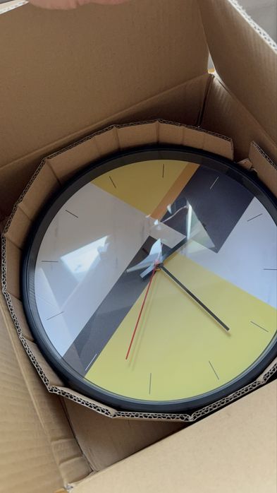 Продам часы настенные