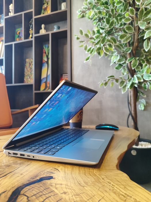 Продам ноутбук LENOVO RYZEN