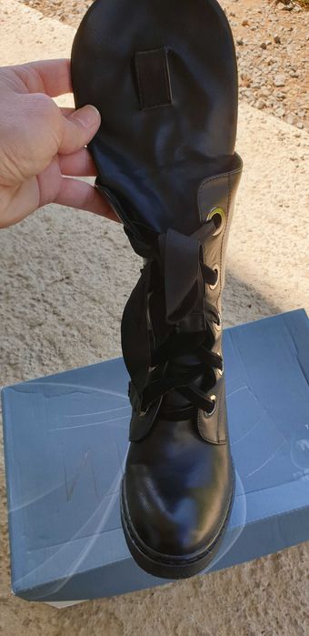 Дамски боти-(39 размер)