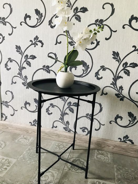 Журнальный столик разборный, черный и бежевый