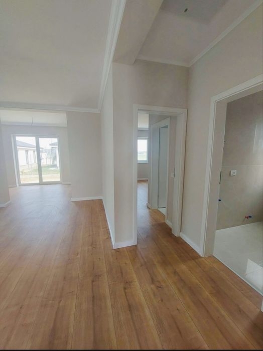 De vanzare casa la cheie cart  viena oradea.